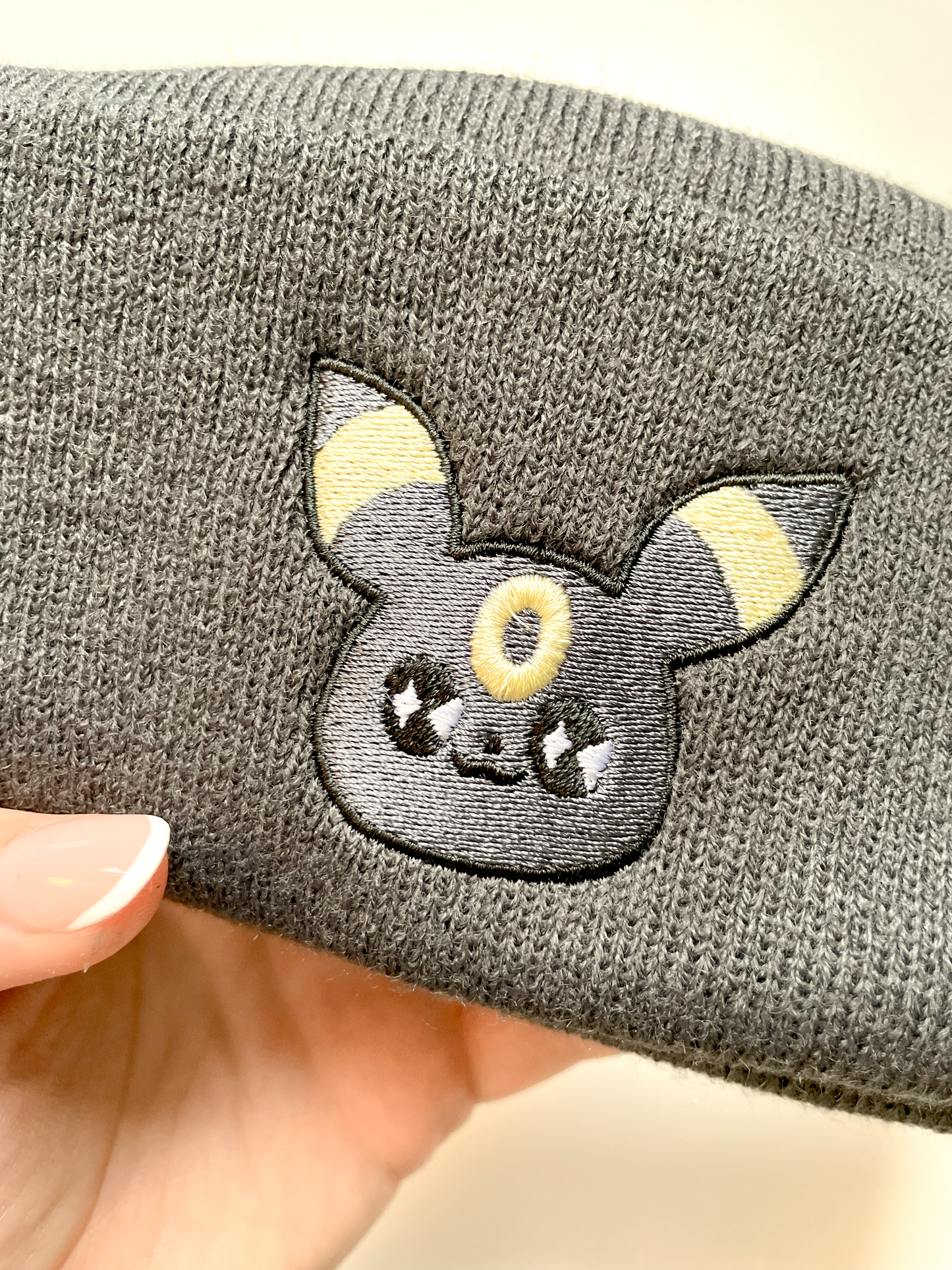 Umbreon • [BEANIE]