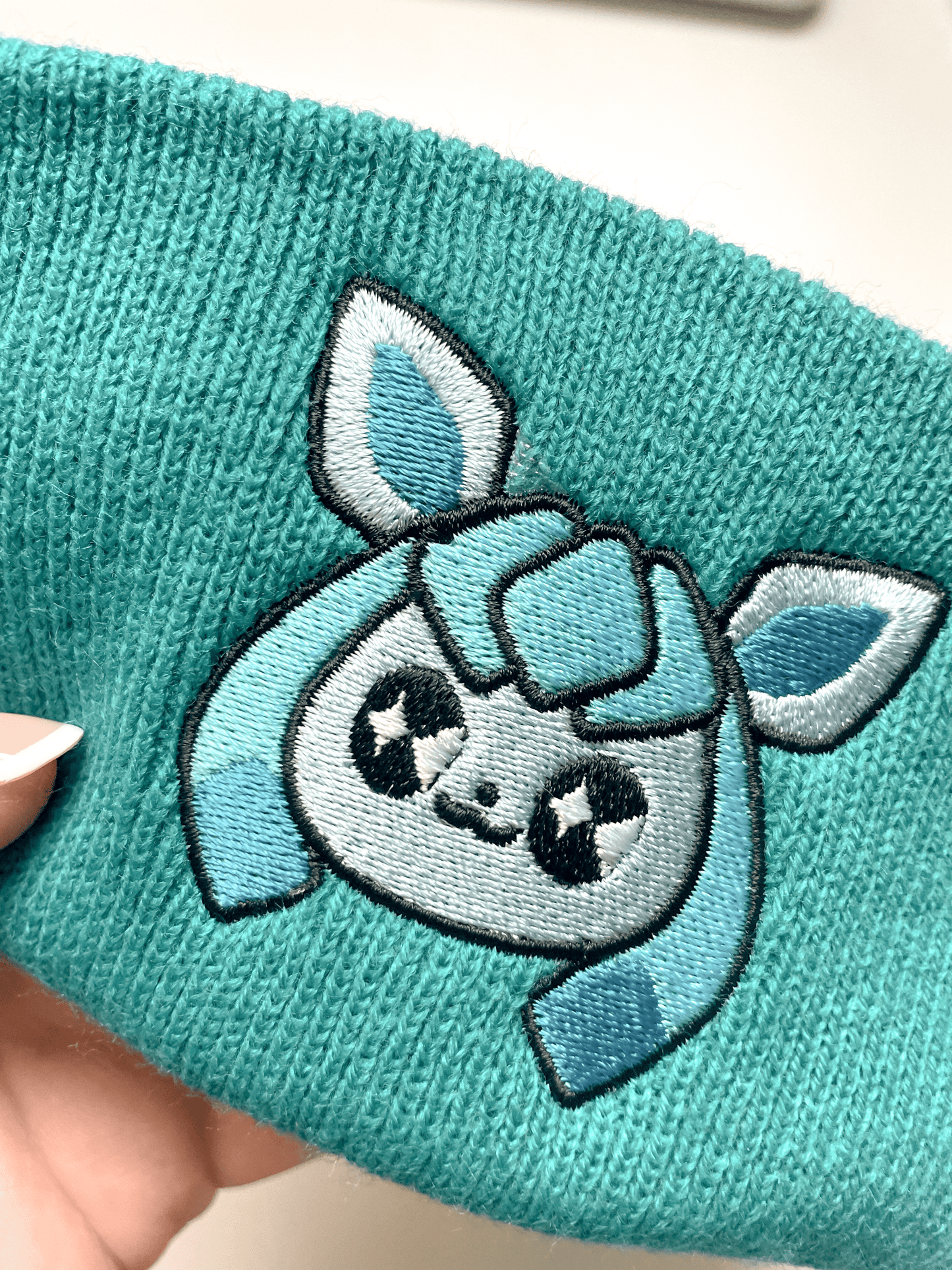 Glaceon • [BEANIE]